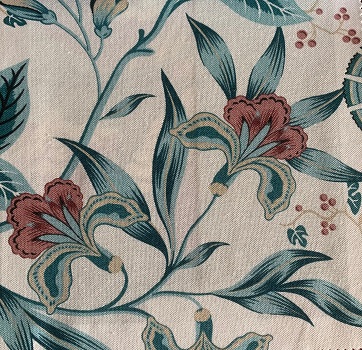 Tecidos Pet Friendly para Poltronas: Proteção e Estilo