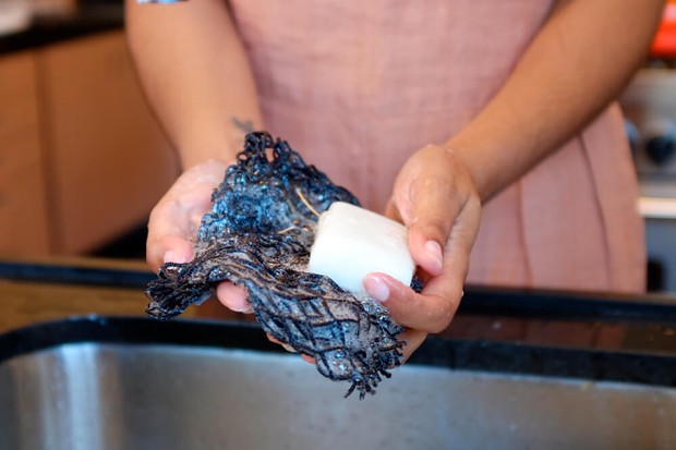 Como fazer sua própria limpeza sustentável em casa: Guia completo