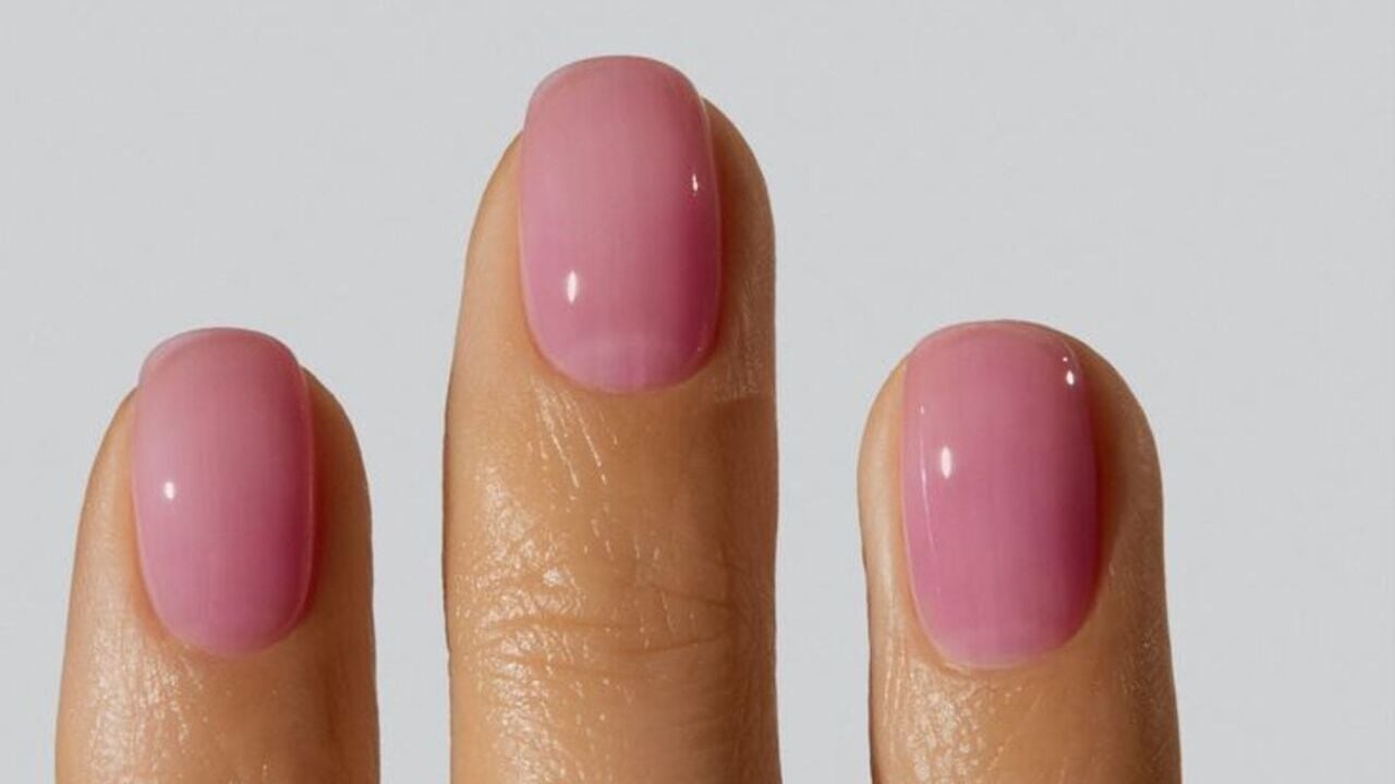 Como usar o Amarelo Manteiga nas unhas