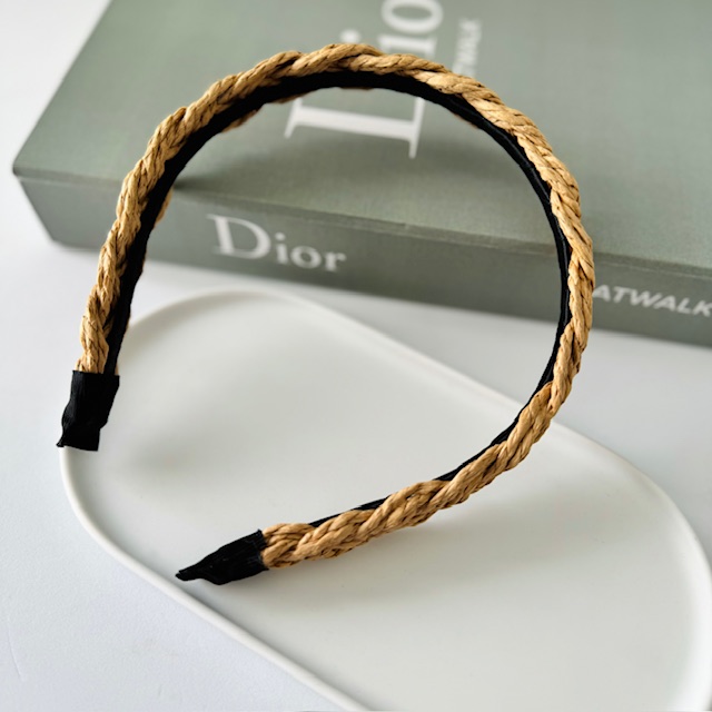 tendências de tiaras inverno 2025