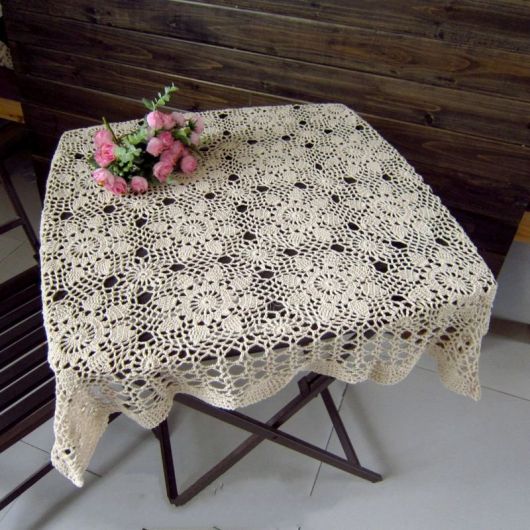 Como Calcular o Tamanho Ideal da Sua Toalha de Mesa de Crochê