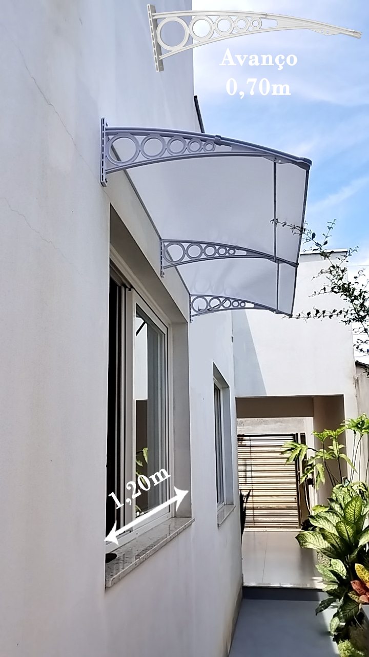 Toldo retrátil