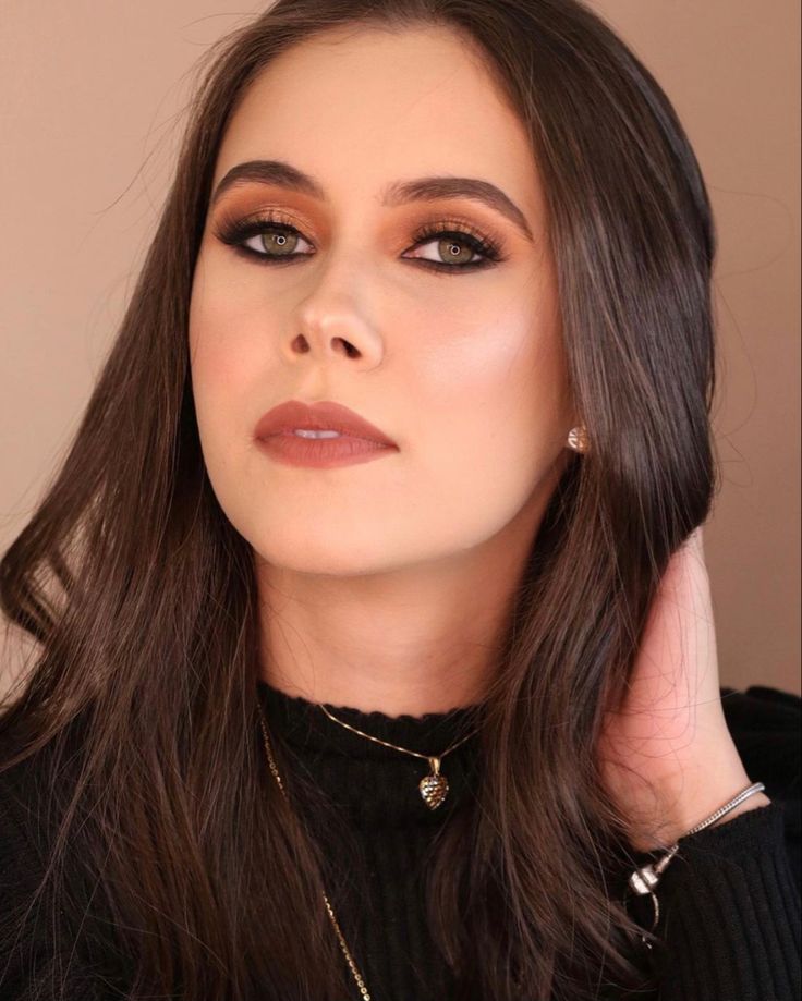 tons terrosos para olhos verdes