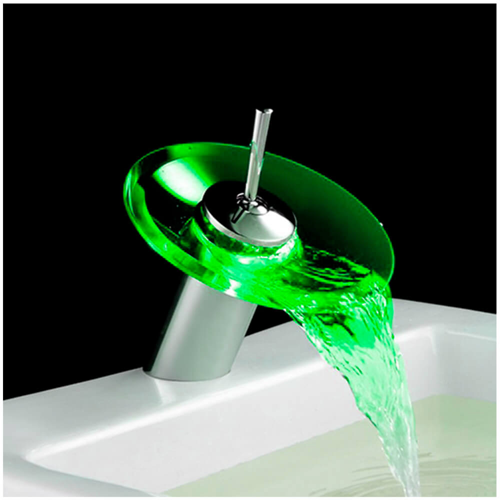 Os melhores materiais e acabamentos para torneiras cascata de banheiro