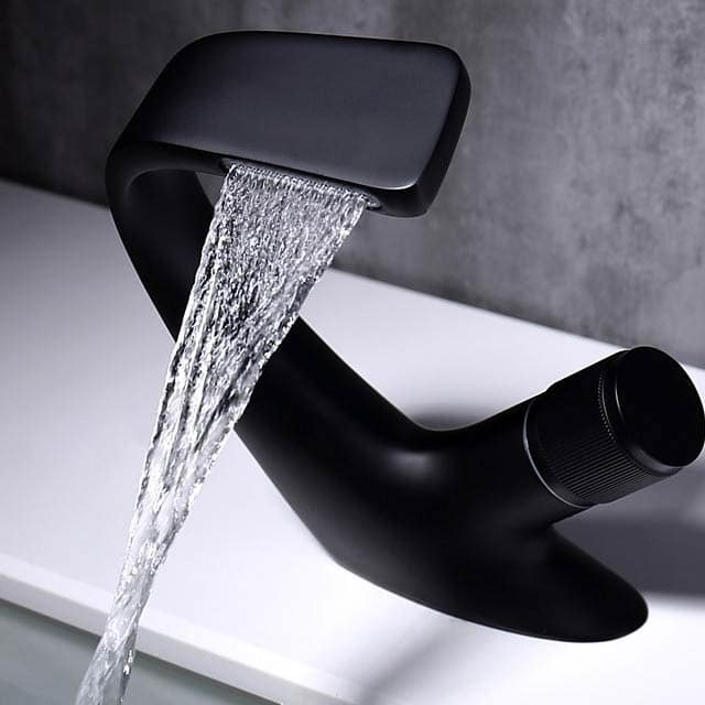 Guia Completo: Como Escolher a Torneira Cascata Ideal para Seu Banheiro