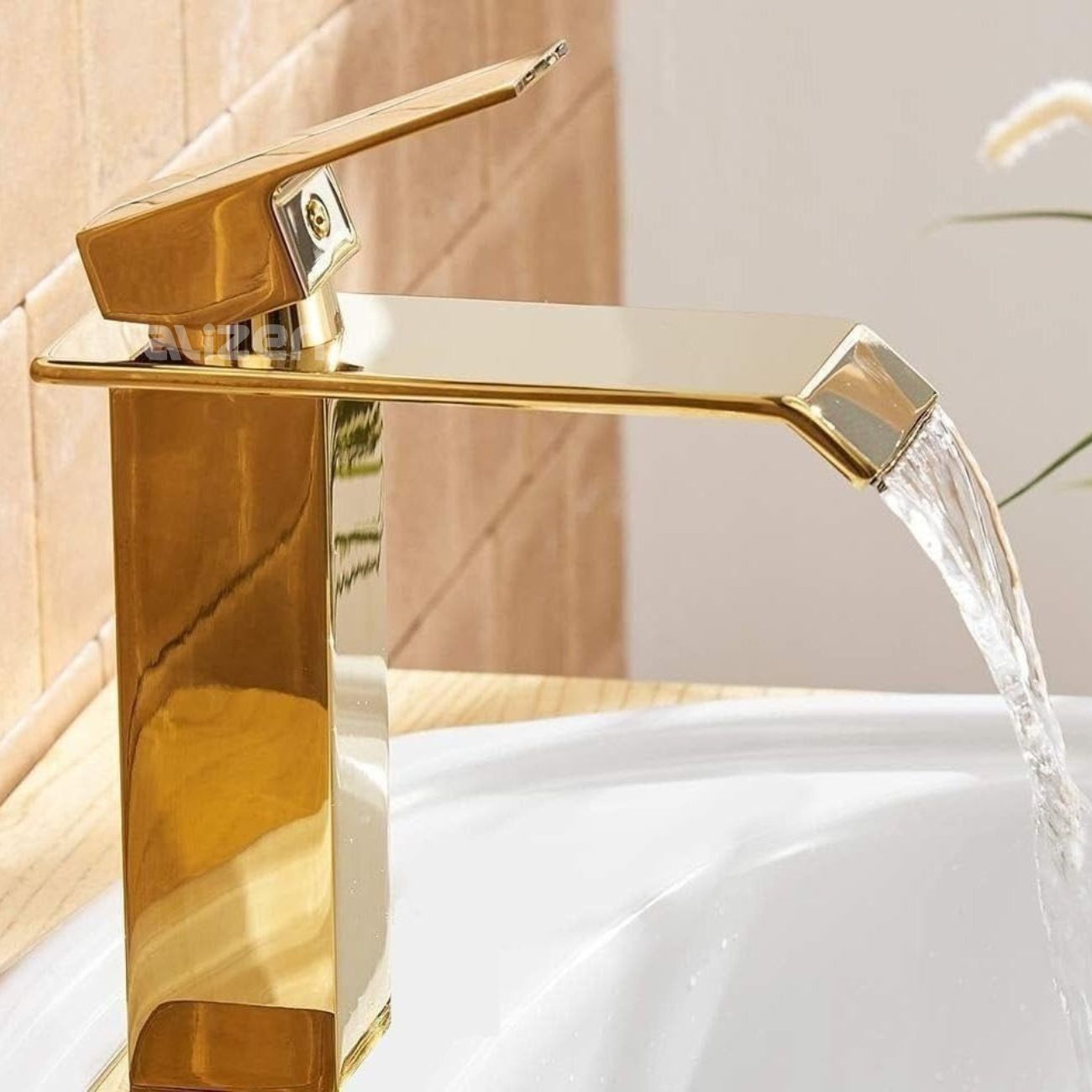 Como escolher a torneira cascata ideal para seu banheiro