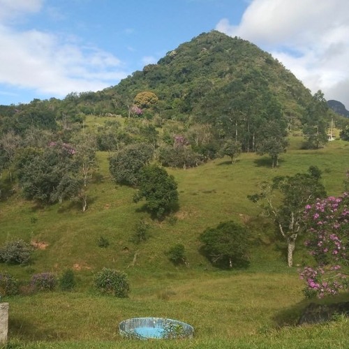 As Melhores Trilhas Internacionais para Sua Próxima Aventura