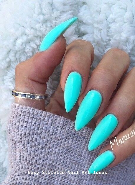 unha decorada azul turquesa