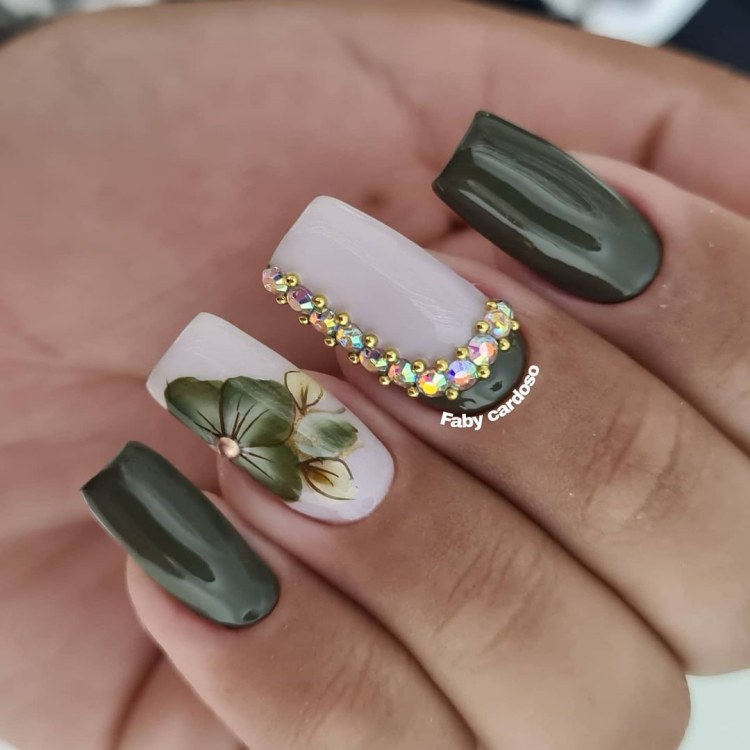 Cacto nas Unhas: Como Escolher o Melhor Estilo para Você