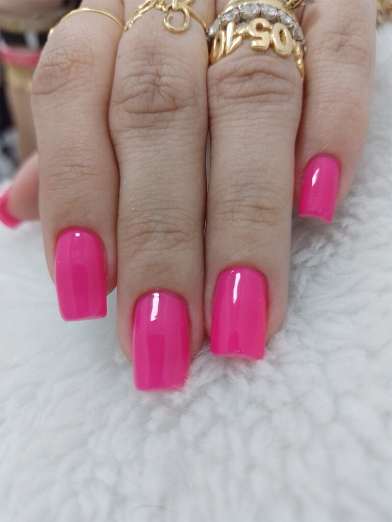 Inspirações de Unhas Camufladas para Cada Estilo e Ocasião