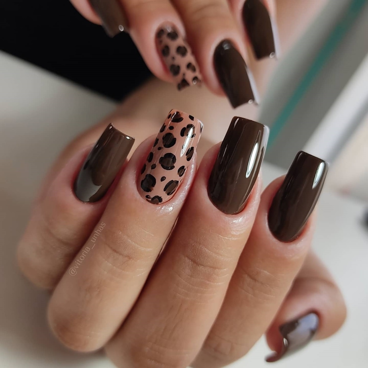 quanto custa fazer unha decorada onça marrom no salão