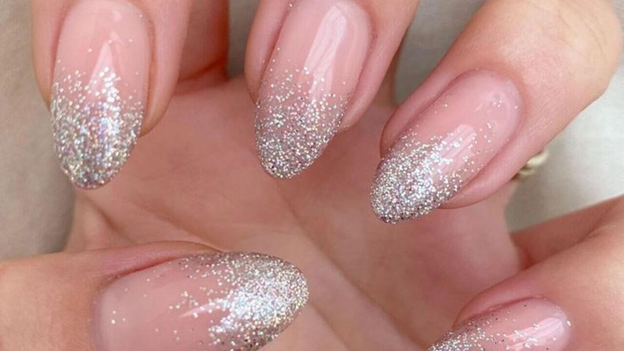 unhas com glitter