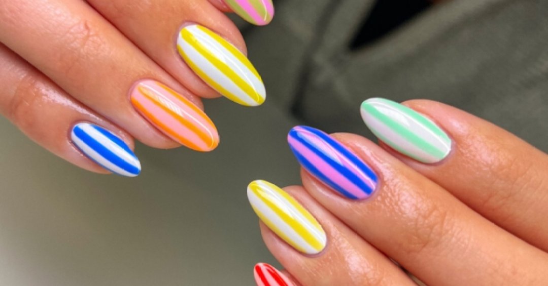 Tendências de Nail Art com Listras para 2025 e 2026