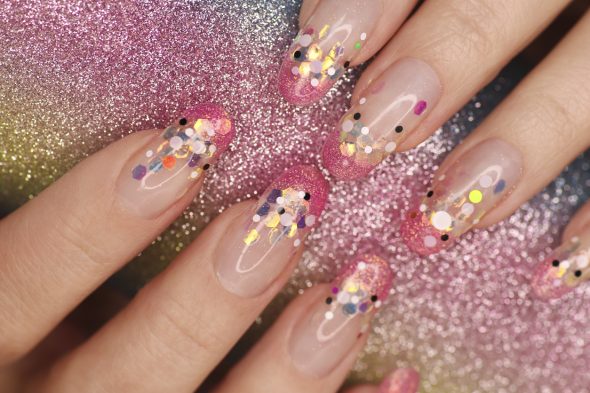 inspiração unhas decoradas brilho sutil