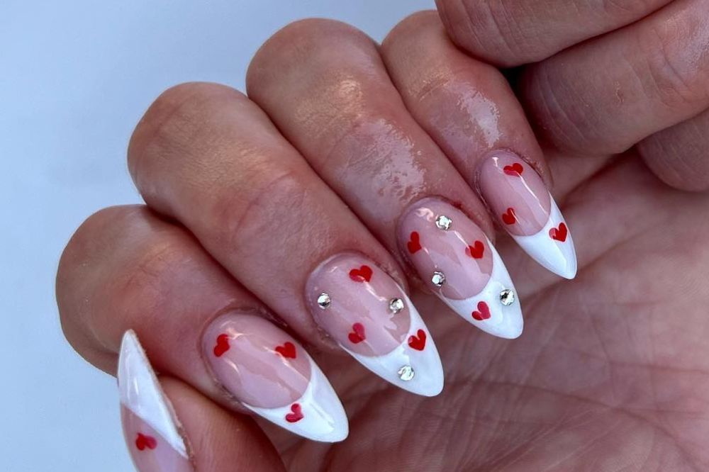 unhas decoradas dia dos namorados