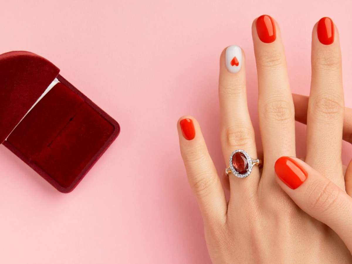 unhas decoradas dia dos namorados