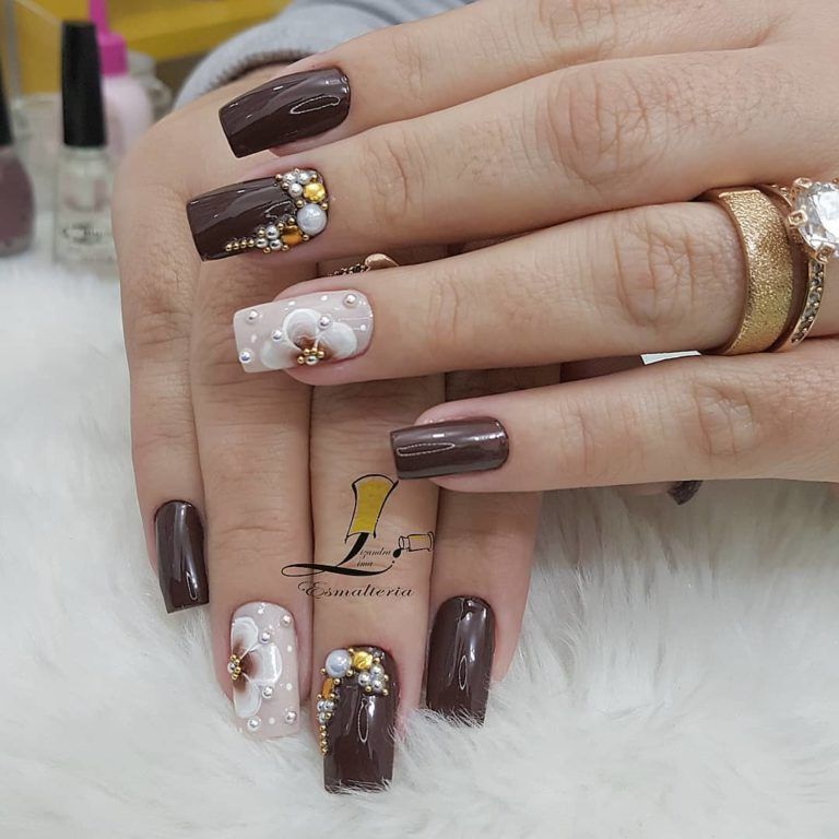 5 Cores de Esmalte que Combinam com Qualquer Vestido de Madrinha