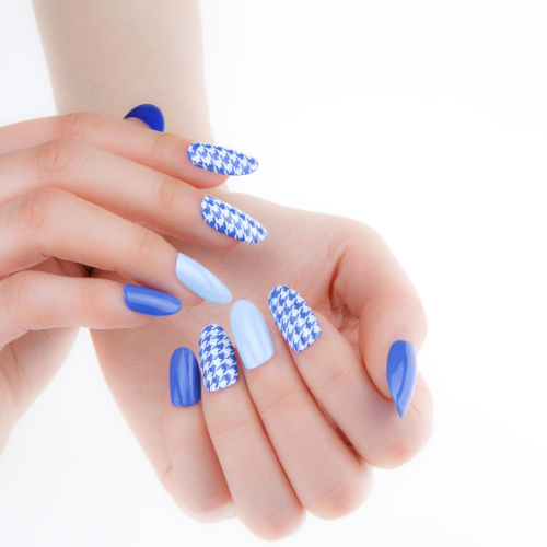 Tendências de unhas para festas 2025