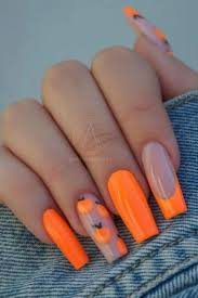 unhas laranjas decoradas