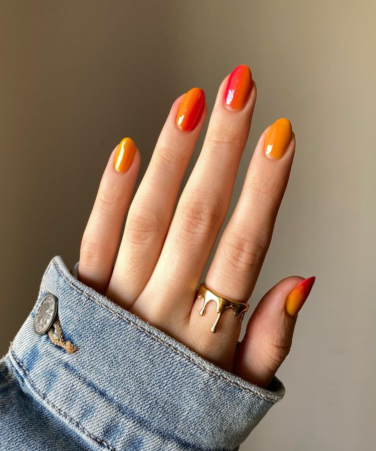 Ideias de unhas laranjas para festas