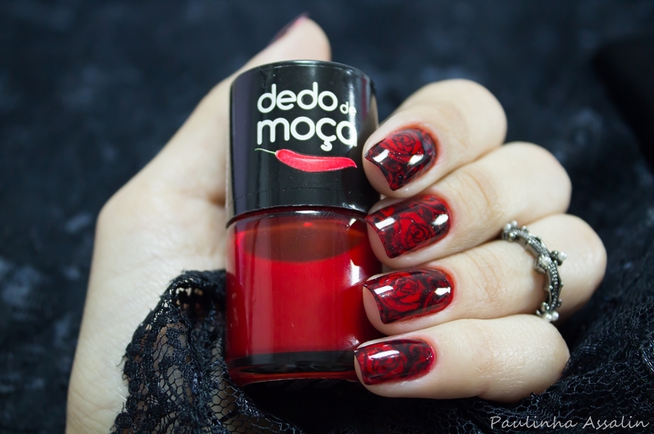 Red Nail Theory: O que é e como aplicar nas suas unhas