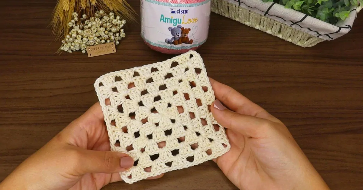 união de quadrados de crochê
