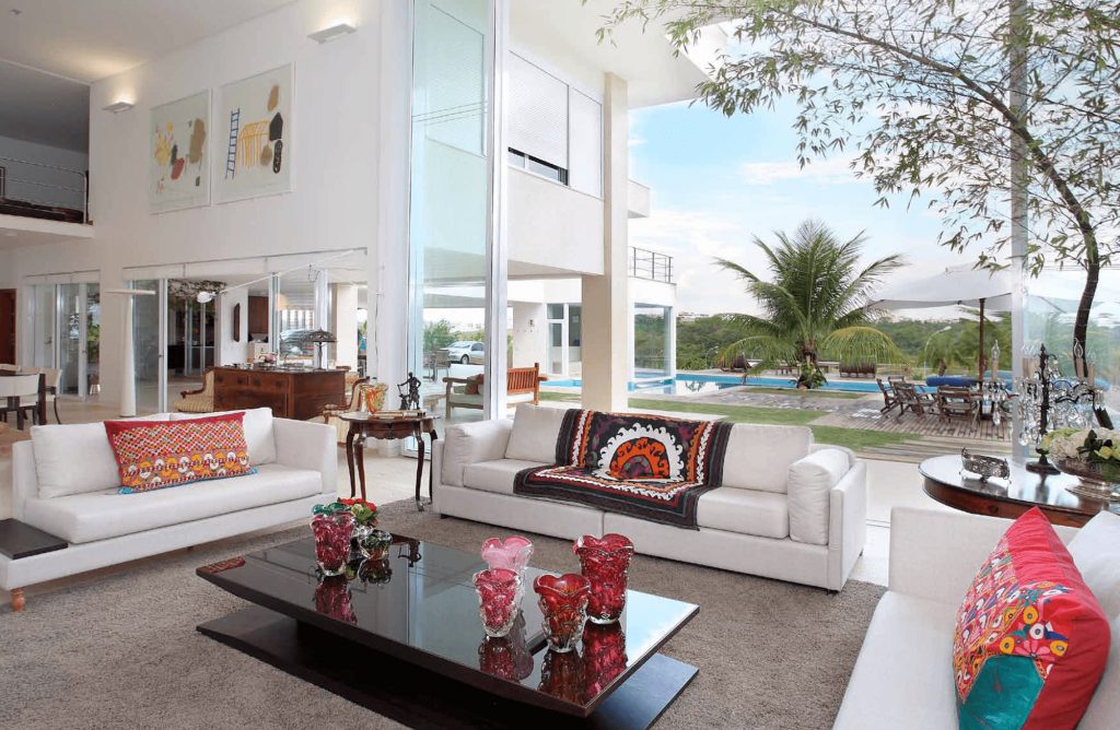 Integração de varanda e sala: tendências e dicas