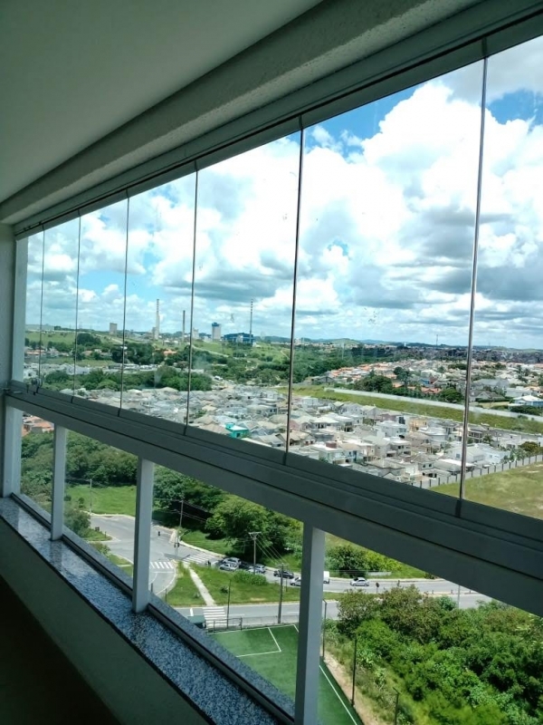quanto custa fechar varanda com vidro