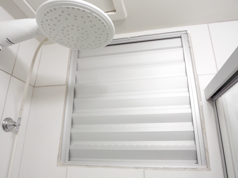 instalar exaustor em banheiro pequeno