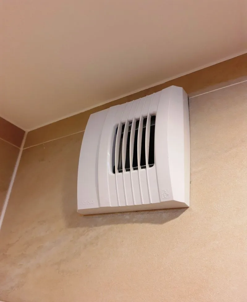 melhor exaustor para banheiro sem janela