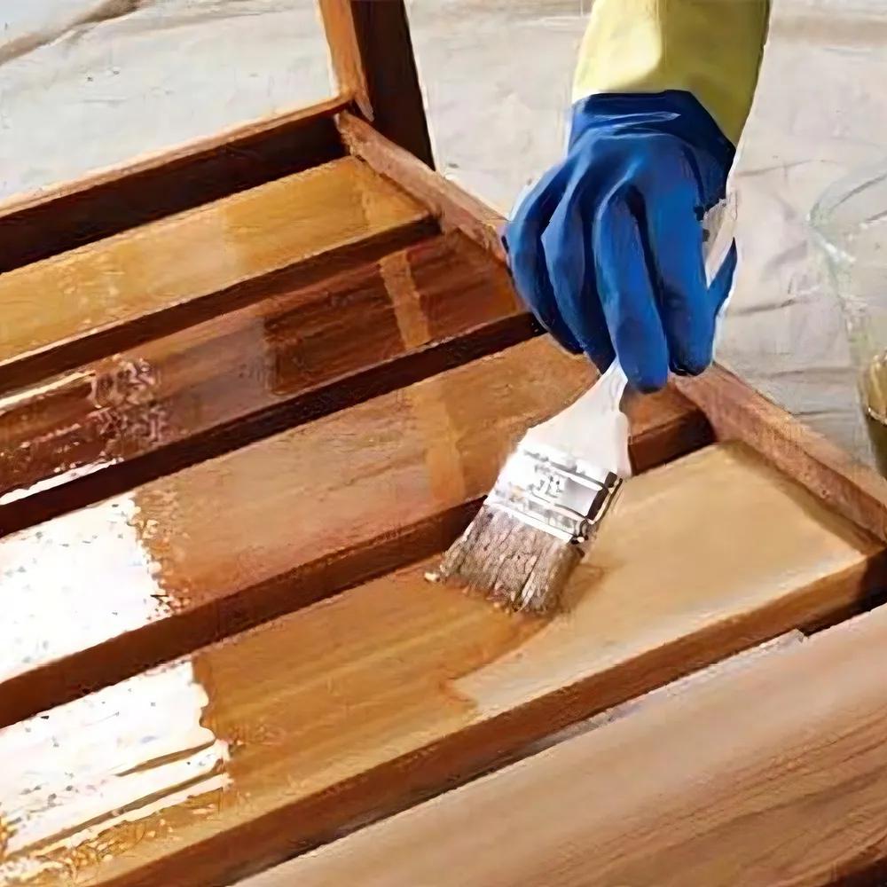 tipos de verniz para proteção de madeira