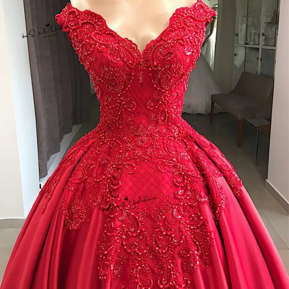 Como escolher o sapato ideal para seu vestido vermelho