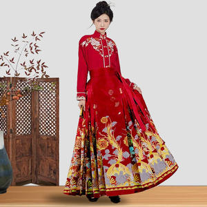 O que o vestido vermelho simboliza em casamentos?