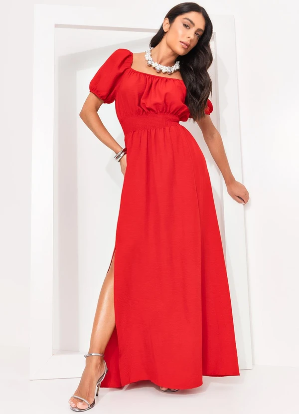 Dicas de acessórios para complementar seu vestido vermelho