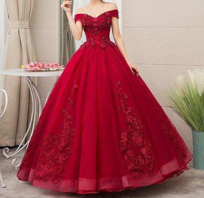 Vestidos marsala: tendências e inspirações para 2024