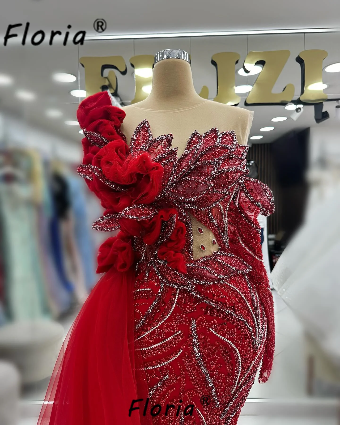 Acessórios que complementam seu vestido vermelho