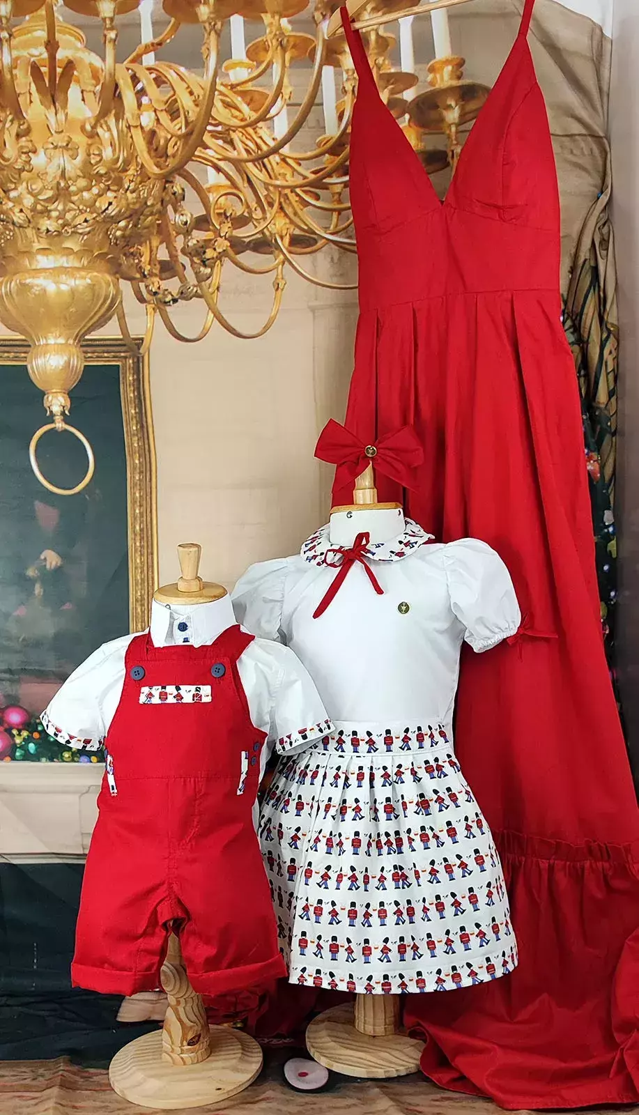 Tendências de moda infantil para o Natal: Vestidos vermelhos que encantam