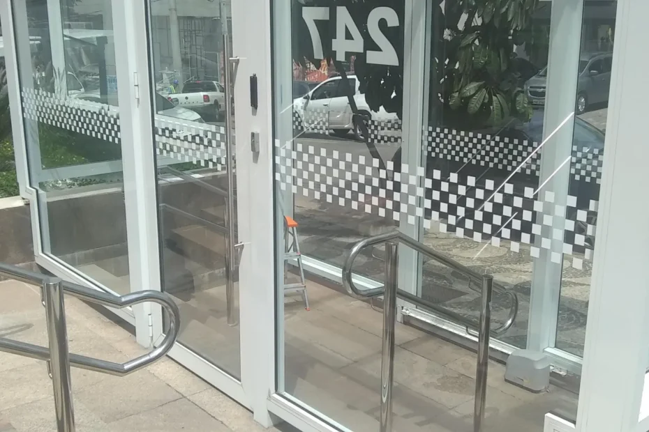 diferenças entre vidro temperado e laminado