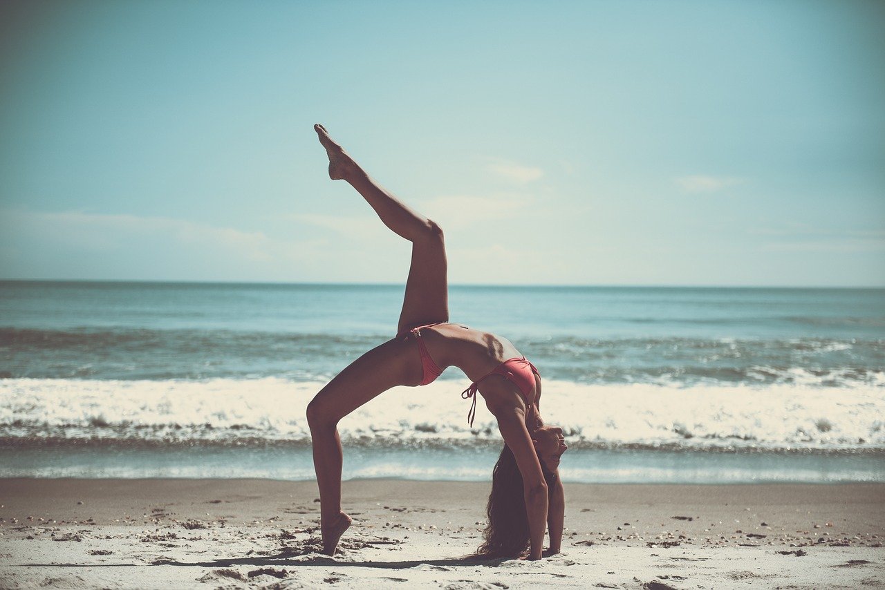 yoga na praia